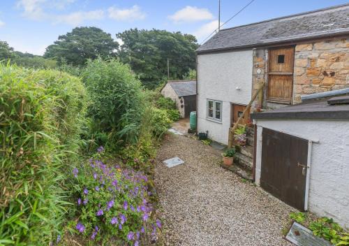 St Austell House | Pendeen Hayloft
