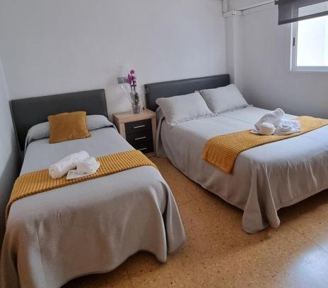 San Juan de Alicante House | Pension Colón