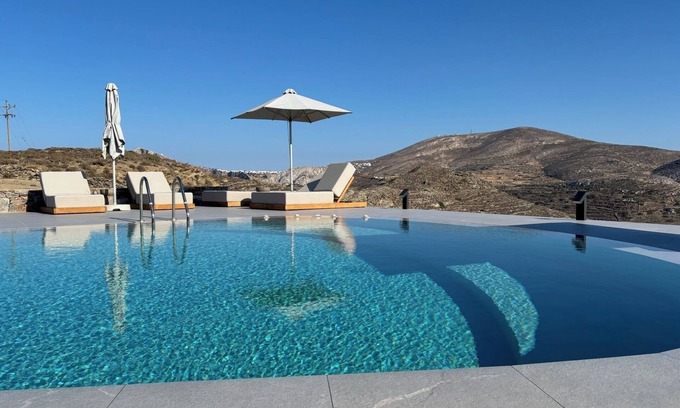 Folegandros Hotel | Pentanemi Folegandros