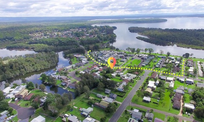Sussex Inlet House | Perfect for Two Families