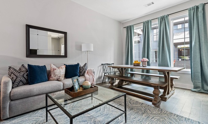 Historic Waverly House | Perfect Home to Hang Your Cowboy Hat for CMA Fest