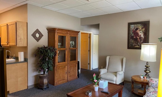 New Kensington Apartment | Pershing Heights 103