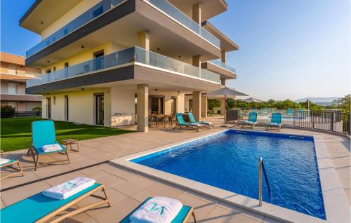 Milcetici Apartment | Pet Friendly Apartment In Malinska