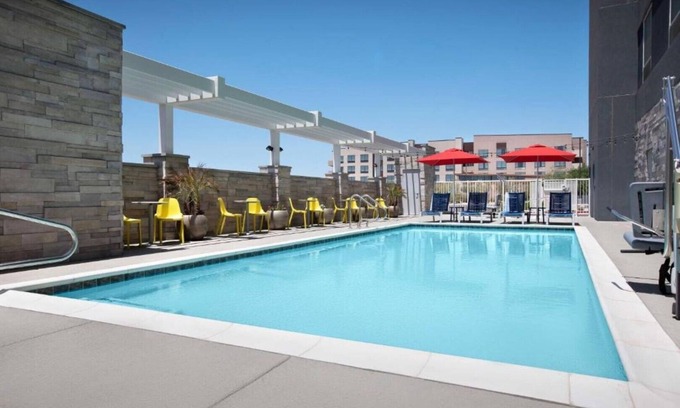 Norterra House | Pet-friendly suites in Deer Valley