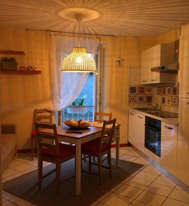Varenna Apartment | Petit Bijou