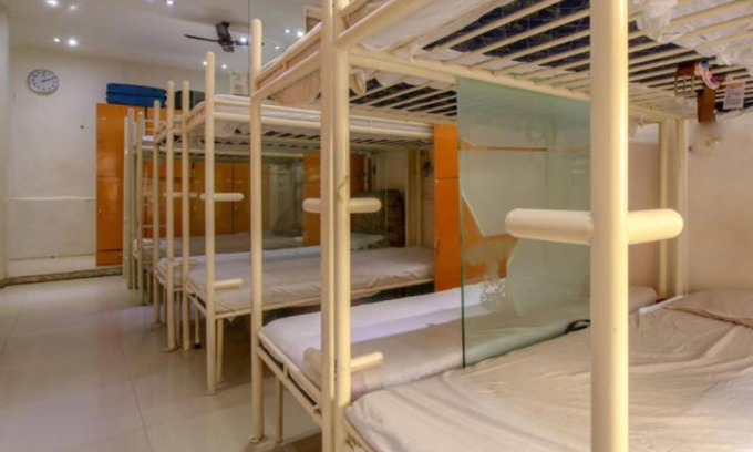 Fort Bed & Breakfast | PG Hostels Backpackers bed & breakfast FORT MUMBAI