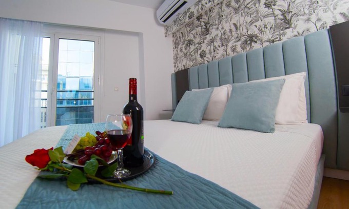Ampelokipoi Apartment | Phaedrus Living Modern Kriel Suites 203