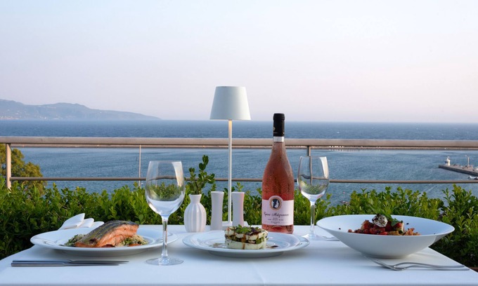 Kalamata Hotel | Pharae Palace Hotel