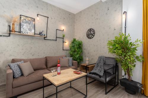 Mar Mikhael Apartment | Phenom 1-Bedroom Apartment in Mar Mikhael