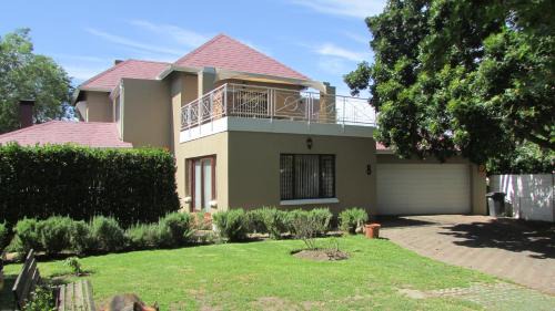 Somerset West Apartment | Pinewoods Rest