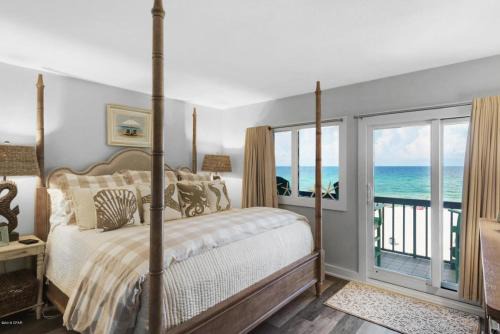 Sunnyside House | Pinnacle Port #115A by Book That Condo