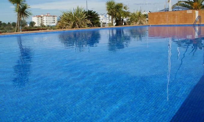 Santa Margarida Apartment | PISO CON VISTAS AL CANAL EN APARTAMENTO DE ALTO STANDING