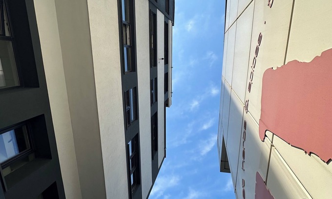 Sector 2 Apartment | PIT4U Accommodation