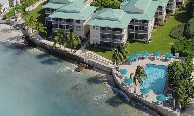 Seven Mile Beach Resort | Plantation Village 2 Bed / 2 Bath