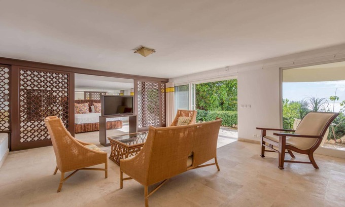 Plum Bay Villa | Please Inquire Before Booking – Luxury Villa