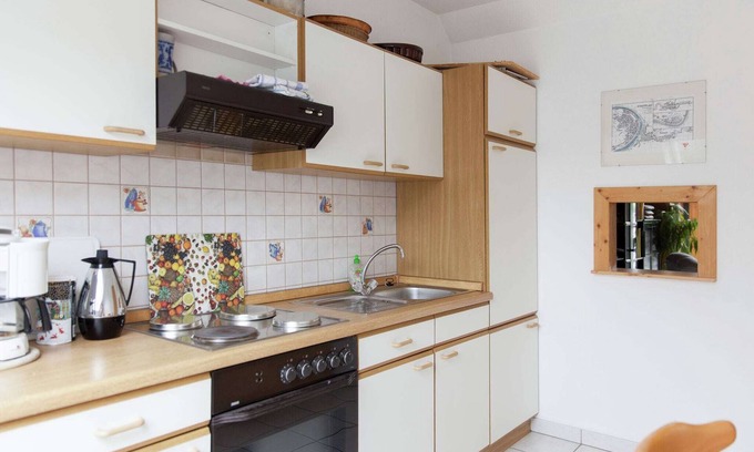 Wolf Apartment | Pleasing Apartment in Traben-Trarbach with Balcony