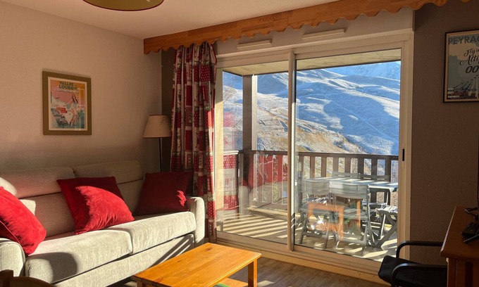 Peyragudes Apartment | PMR T3 Apartment in Peyragudes, near slopes, Spassio access, pets allowed