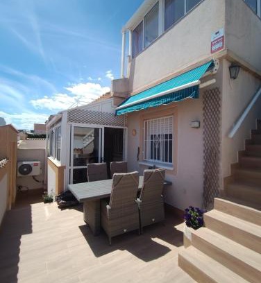 Los Altos Apartment | PMT04 - Charming Quadro with Communal Pool