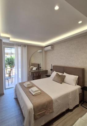 Kalamata Apartment | Pnoé, by Miorah Selections
