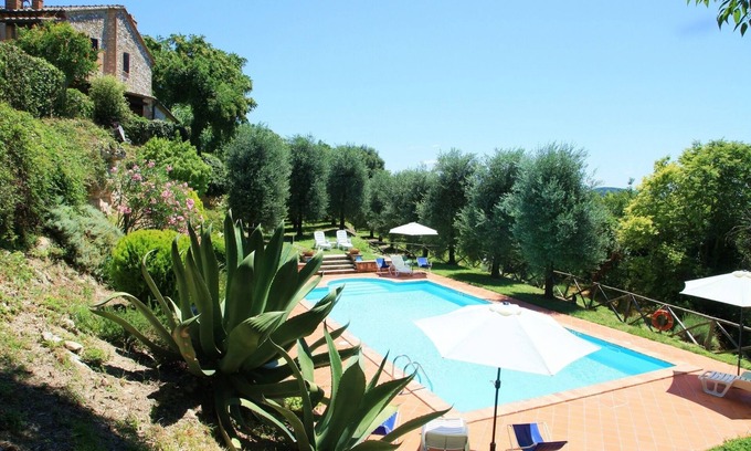Amelia Apartment | Podere Agrituristico Luchiano, relax in Umbrian countryside