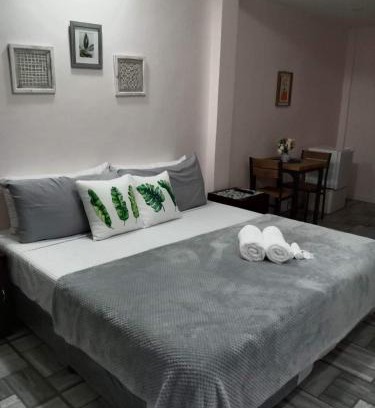 Bacolod Bed & Breakfast | Point Gate Inn