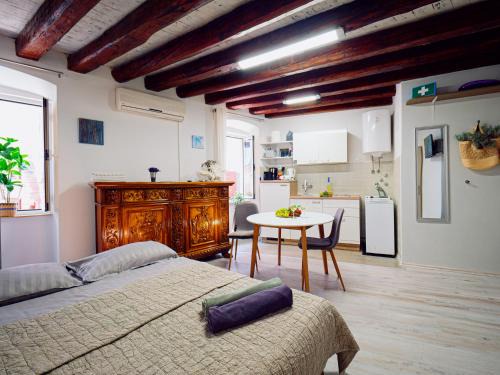 Rovinj Apartment | Polina Studio