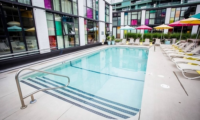 West Fens Hotel | Pool View Unit Near The Paul Revere House! Valet Parking, Pets Allowed, Pool!