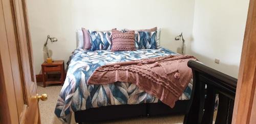Warrow Bed & Breakfast | Poona Farm Estate - The Cottage