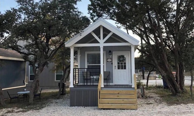 Canyon Lake Cottage | Poppy Seed Cottage