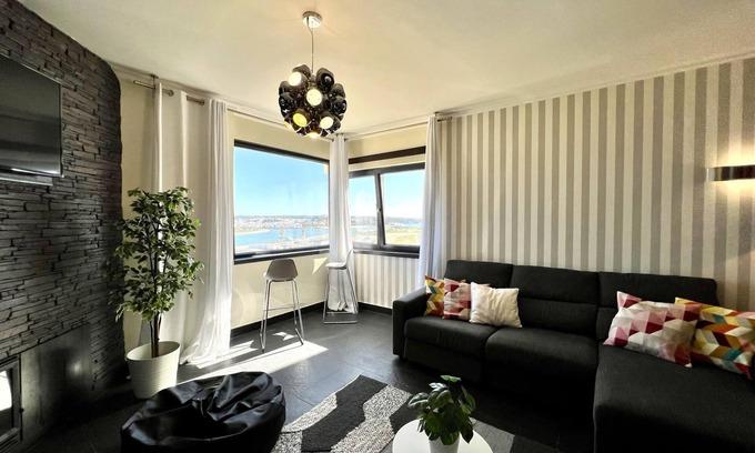 Portimao Apartment | Portim O River View by Homing