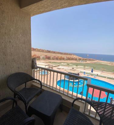 Ras Sudar Apartment | Porto Sokhna Island 1 families only