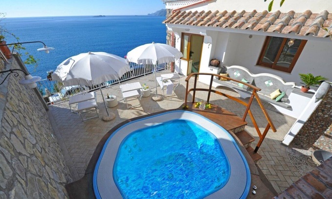 Arienzo Villa | Positano villa with pool and view of the sea
