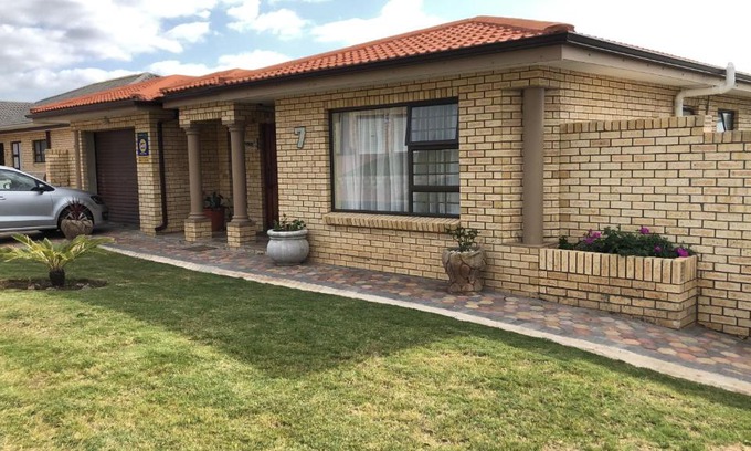 Reebok Apartment | Potgieter's View