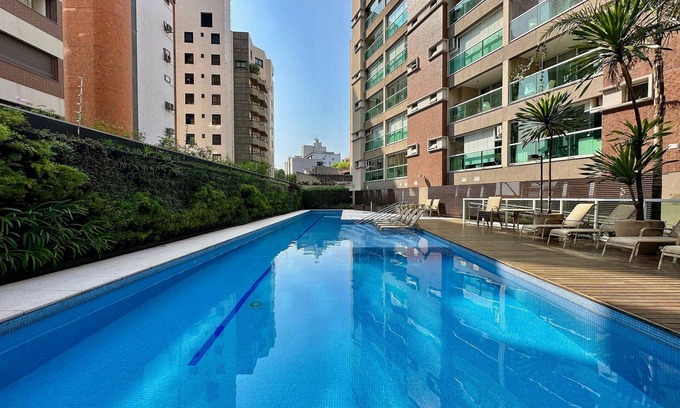 Vila Madalena Condo | Praça Madá