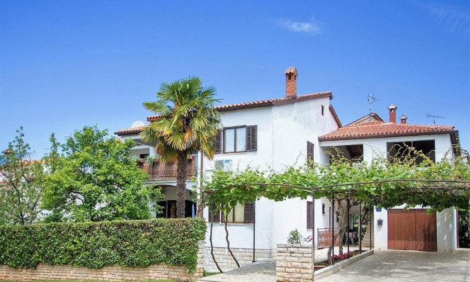 Spadici House | Prekalj Lidija