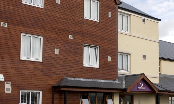 Carrickfergus Hotel | Premier Inn Carrickfergus
