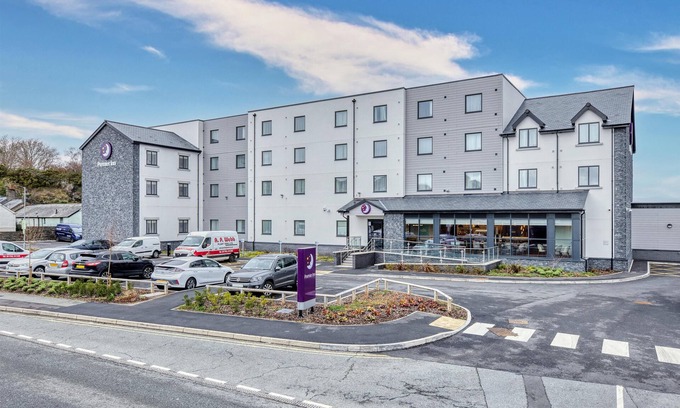 Porthmadog Hotel | Premier Inn Porthmadog