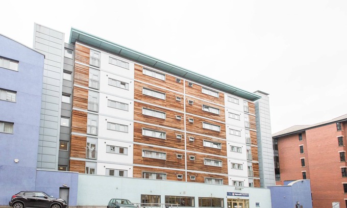 Newcastle-upon-Tyne Apartment | PREMIER SUITES Newcastle
