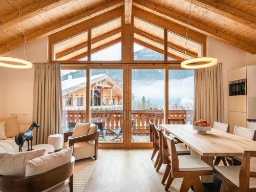 Schonbach Ski Chalet | Premium chalet with sauna on a sunny slope