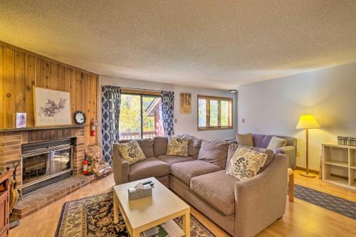 West Dover House | Primely Located Dover Escape Less Than 1 Mi to Mt Snow!