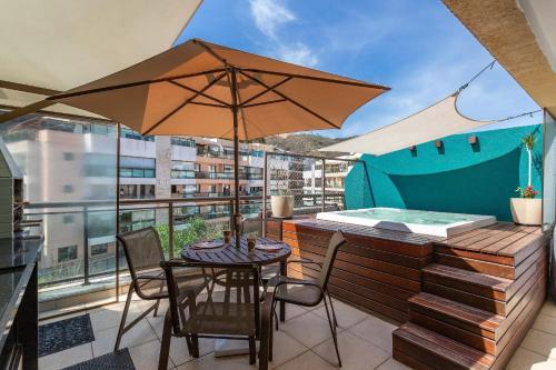 Itaipava Apartment | Private Jacuzzi Penthouse in the Heart of Itaipava