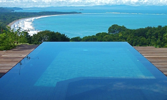 Dominical Villa | Private Nature Reserve. Stunning coast views. 3 minutes to the beach.