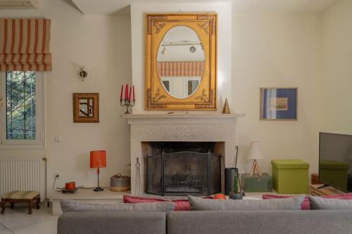 Agios Nikolaos Town House | Private Pet Friendly Villa