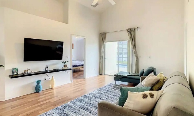 Crystal Cove House | Private pool home 10 minutes from Disney