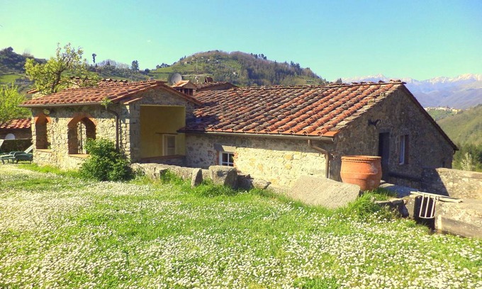 Borgo a Mozzano Resort | Private room ∙ 3 guests