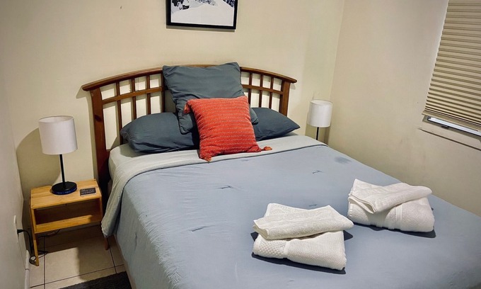 West Little Havana House | Private room near to Miami Airport - Free Parking
