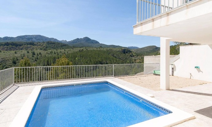 Les Planes del Rei House | Private & Secluded 4 Bed, Family Friendly with Pool, Garden & Stunning Views