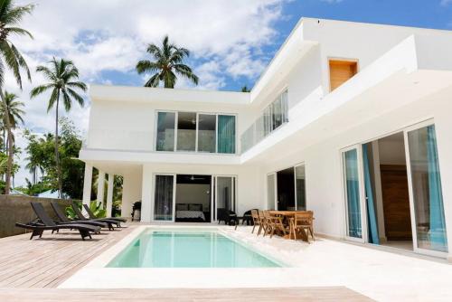 Las Terrenas Apartment | Private Villa 4 BR at Playa Bonita, Las Terrenas