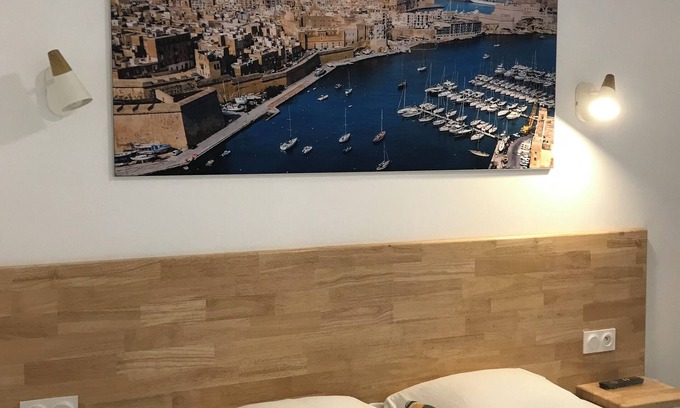 Gares Hotel | Privilège Hôtel & Apparts Eurociel Centre Comédie