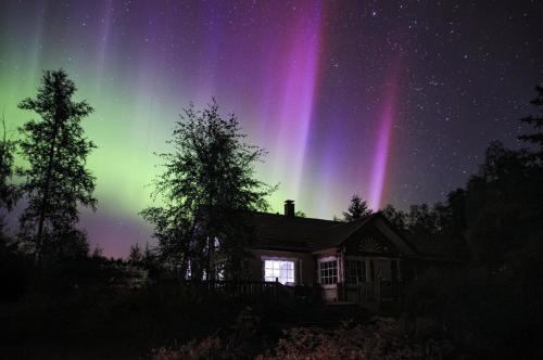 Saarijarvi House | PunaRento - Authentic Guesthouse